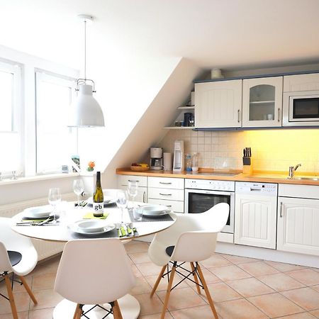 Geschmackvoll Eingerichtete Ferienwohnung Fuer 2 Personen, Verspricht Entspannung Pur. Westerland Esterno foto